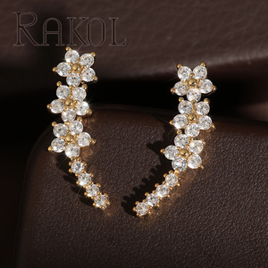 Rakol E2302609 nuevo diseño largo tres pequeñas flores forma estrella fila taladro garra moda joyería pendientes - Product Image 5