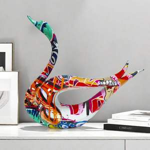 Adorno de Cisnes en Pareja para Decoración del Hogar, Sala de Estar, Mueble Bar, Entrada, Artesanía de Resina Epoxi, Diseño Transfronterizo - Product Image 4