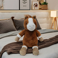 Vente en gros Poupée cheval animal doux et mignon Jouet cheval en peluche personnalisé Remplissage en coton PP lavé pour cadeau d'anniversaire de nouveau-né
