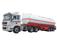 SINOTRUK HOWO 2 essieux 24000L citerne à eau semi-remorque