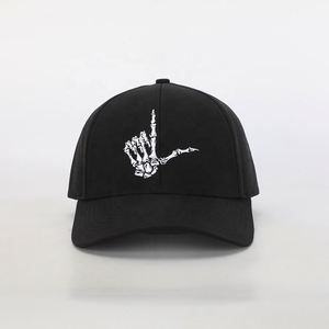 Casquette de baseball OEM de haute qualité avec logo personnalisé brodé 6 panneaux, casquette de sport pour papa, gorras en polyester noir, casquette de baseball pour homme avec trou découpé au laser vente en gros - Product Image 2
