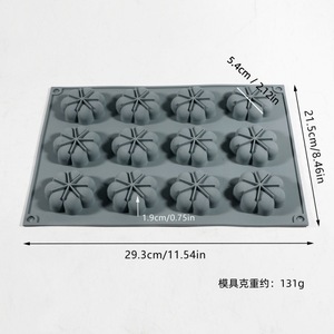 12-Cavity Flower Silicone Mold For Baking Desserts Milk Jelly Cake Tools Dishwasher Safe Commercial Use - Product Image 3