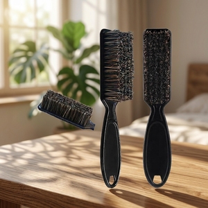 Pinceau à raser compact pour homme, prix compétitif, taille voyage, outils de toilettage quotidiens, manche en plastique antidérapant durable, poils en nylon - Product Image 2