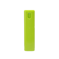 Bouteille de désinfectant pour les mains de parfum coloré en plastique carré de 10ml avec pulvérisateur à pompe bouteille de pulvérisation de brume fine