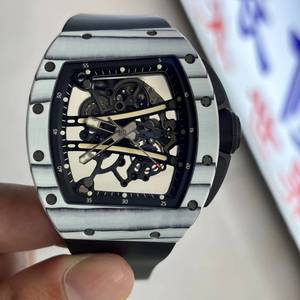 Reloj mecánico de moda para hombre, diseño hueco con correa de fibra de carbono blanca 061, doble cadena, estilo casual para el día a día, el más vendido. - Product Image 1