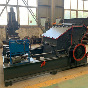 Pequeña trituradora de impacto fino terciario para hormigón, cal y basalto con generador, componentes principales: motor y rodamientos - Product Image 2