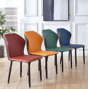 Chaises de salle à manger en <span class=keywords><strong>tissu</strong></span> nordique avec dossier en cuir Simple maison petite maison Table chaise combinaison meubles de Restaurant en gros - Product Image 1