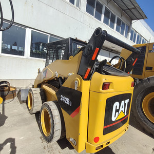 Minicargadora Caterpillar Usada Cat 246B en Buen Estado con Componentes Principales: Motor, Bomba, Caja de Cambios, Rodamientos - Product Image 3