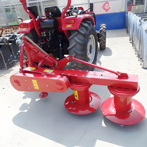 Tondeuse à luzerne montée sur tracteur à quatre roues avec double disque, idéale pour une récolte rapide des prairies - Product Image 2