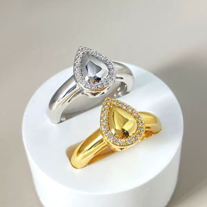 Ensemble de bijoux romantiques en laiton plaqué rhodium et zircon pour homme et femme, idéal pour les fiançailles, les mariages et la Saint-Valentin - Product Image 2