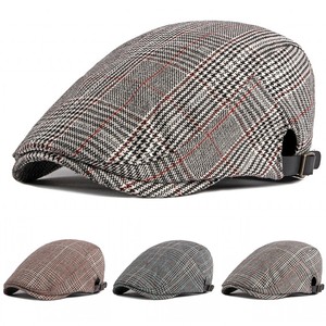 Vente en gros de casquette plate rayée gavroche pour hommes et femmes, béret réglable, chapeau de conduite décontracté coréen britannique rétro irlandais - Product Image 1