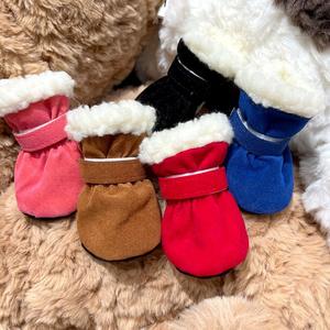 Chaussures antidérapantes pour chien pour l'hiver, bottes douces pour chien, protège-pattes avec semelle antidérapante et fourrure polaire chaude, bottes de neige pour chiot - Product Image 5