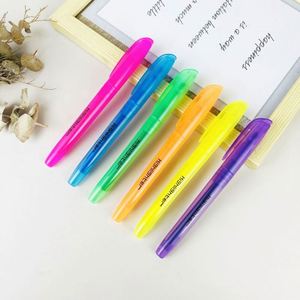Surligneur promotionnel 6 couleurs en plastique durable à base d'eau, idéal pour les étudiants, pour la mise en évidence et la révision des documents - Product Image 3