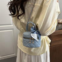 Nouveau sac à main coréen mini printemps 2026, sac bandoulière tendance à poignée supérieure, petit sac à main au design de niche pour femme