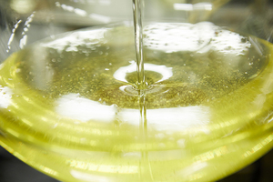 Agente Auxiliar Químico: Aceite de Ricino Natural, Compre 5l, Compatible con Varias Resinas - Product Image 2