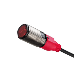 Capteur de réflexion diffuse Leuze ET328.34P PNP 18x46mm avec LED rouge, capteur optique à câble - Product Image 2