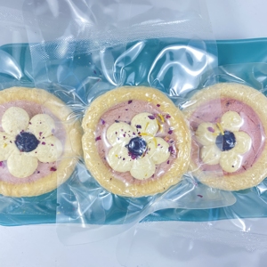 Organic Natural Grain Free Digestive Care High Fiber Dog Treats Training Reward Freeze Dried Blueberry purple Sweet Potato Cake - Product Image 3