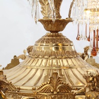 Lustre en cristal de bronze de l'Empire français à 13 lumières Grand lustre d'angle en laiton d'escalier d'hôtel