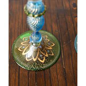 Mouettes colorées et décoration dorée sur des verres à boire de collection - Product Image 6