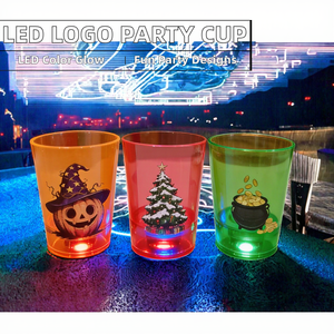 כוסות סיפי מפלסטיק עם תאורת לד לחג ליל כל הקדושים, לחג המולד, לראש השנה הסיני, למסיבות, למתנות, למשקאות - Product Image 1
