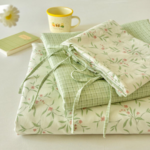 Parure de lit quatre pièces Mengxingman Garden Series à imprimé floral, en coton égyptien, style estival frais - Product Image 2