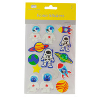 Autocollants en mousse découpés en forme d'astronautes et d'objets spatiaux, imprimés en couleur sur feuille, pour la décoration intérieure