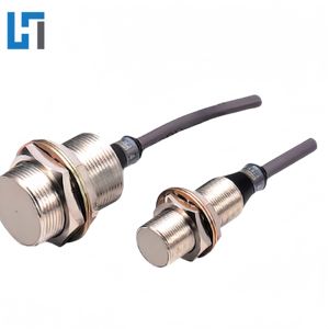 เครื่องควบคุมการตั้งโปรแกรม PLC เซ็นเซอร์ E2EY-X8C1-M1J E2EY-X8B1-M1J ของแท้สินค้าใหม่ - Product Image 1