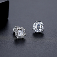 Anting-anting Stud CZ LUOTEEMI, Fashionable, Trendy, untuk Kegunaan Sehari-hari, Perhiasan Wanita Kantoran, Anting-anting Stud Korea yang Lucu untuk Wanita Muda