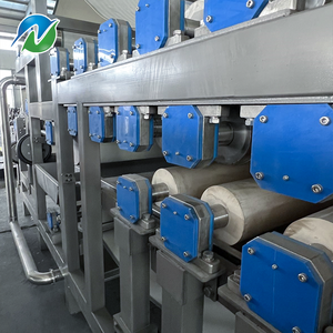 Máy ép nước mía dưa hấu xuất khẩu Indonesia, bảo hành 1 năm, máy ép trái cây ép lạnh, thiết bị chế biến nước ép trái cây - Product Image 6