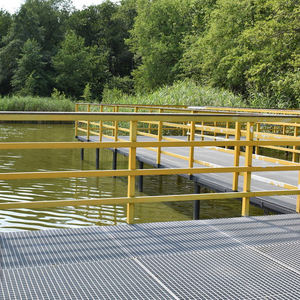 ตะแกรงเหล็กกล้าคาร์บอนกันสนิมสำหรับสถานที่บำบัดน้ำเสียกลางแจ้ง - ทนทานและป้องกันการกัดกร่อน ดีไซน์สำหรับงานอุตสาหกรรม - Product Image 3