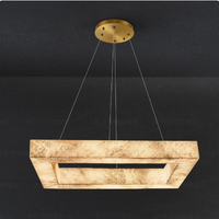 Lustre LED moderne en albâtre naturel carré monocouche avec cadre métallique pour salon, hall d'entrée et projets hôteliers