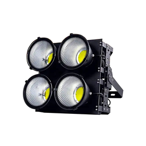 Holofote LED <span class=keywords><strong>Solar</strong></span> de <span class=keywords><strong>1000W</strong></span> para Estádio, IP67 à Prova d'Água, 6500K, Luz de Mastro Alto para Iluminação de Campos Esportivos e Projetos de Gruas de Torre - Product Image 5