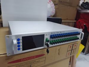 新型触摸屏，带关键网络管理高功率edfa 16端口21dbm，带WDM光纤1550nm光放大器 - Product Image 3