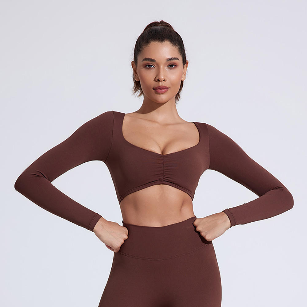 สีน้ำตาล