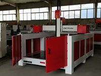 Routeur cnc à 3 axes pour la fabrication du modèle de voiture, 1325, livraison gratuite CE