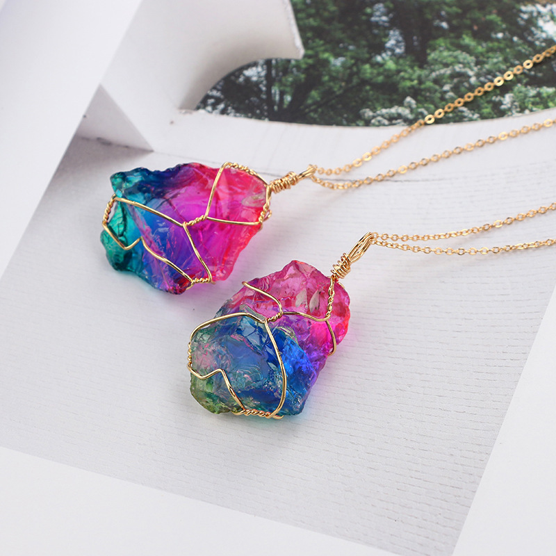Gemstone necklaces - COEUR DE LION
