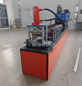 Machine de formage de rouleaux de panneaux arrière pour boîtes de stockage industriel en entrepôt Machine de formage de rouleaux de panneaux d'étagères pour étagères de magasins - Product Image 3