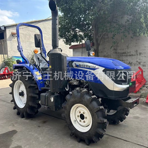 Tractor de Ruedas Lever M704 2H, 70 Hp, Transmisión por Engranajes, Uso Agrícola, 4x4, Azul - Product Image 4