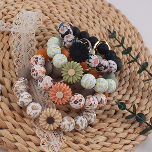 Gelang manik-manik silikon jimat Daisy desain baru gantungan kunci daun motif bunga manik-manik elastis gelang gantungan kunci hadiah bunga untuk anak perempuan - Product Image 1