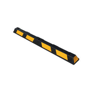 Butée de stationnement en caoutchouc flexible noir pour voiture, camion, avertissement routier - Product Image 1