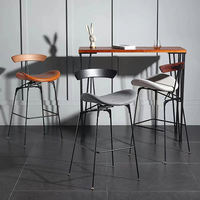 Chaise de bar moderne en cuir, tabouret de bar commercial, chaise de salle à manger, tabouret de bar simple en acier inoxydable pour cuisine