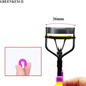 ที่ดัดขนตาแบบพกพาทำจากเหล็กคาร์บอนแบบสองสีด้ามด้ามด้ามซิลิโคนมีหลายสีให้เลือก - Product Image 5