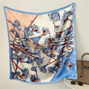 Écharpe fine en soie rose vif à imprimé carrosse avec coffret cadeau pour <span class=keywords><strong>mariage</strong></span> et remise de diplôme, idéale comme décoration ou étole - Product Image 5