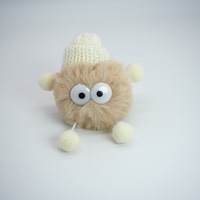 Accessoires de bricolage mignons petites briquettes porte-clés pendentif boule de poils peluche porte-clés chaussures et chaussettes elfe poupée porte-clés