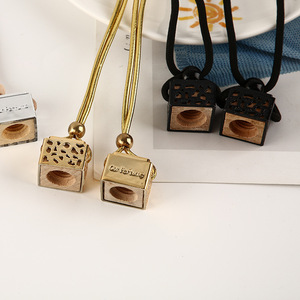 Nouveaux bouchons de flacons de parfum de voiture transfrontaliers, pendentifs décoratifs en bois, bouchons de bouteilles en bois, pendentifs en bois, accessoires essentiels pour voiture - Product Image 4