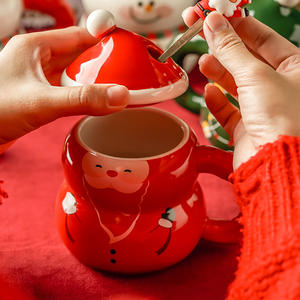 Wholesale Santa Xmas Tree Design <b>Ceramic</b> Cup with <b>Lid</b> and Spoon for Holiday Celebrations - Product Image 3