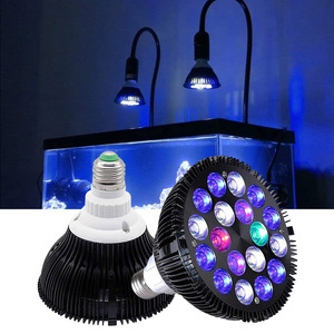 Cusomik 18*3W spectre complet E27 E26 Base <span class=keywords><strong>LED</strong></span> <span class=keywords><strong>ampoule</strong></span> d'<span class=keywords><strong>aquarium</strong></span> 54W lampe de réservoir de poissons pour la croissance des plantes de réservoir d'eau salée de récif de corail - Product Image 1