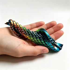 Esfera Espiral de Plástico Impresa en 3D, Diseño Circular Deformable con Flujo Líquido Giratorio, Alivio de la Ansiedad para Adultos - Product Image 1