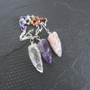 Pendule en améthyste facettée avec chaîne de perles de pierres précieuses des chakras, outil de radiesthésie Reiki - Product Image 4