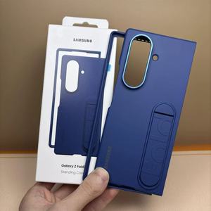 เคสโทรศัพท์ <span class=keywords><strong>Samsung</strong></span> Zfold7 คุณภาพสูง ดีไซน์เรียบง่าย ให้สัมผัสเนียนนุ่ม ใช้ได้กับ Zfold 6 พร้อมกรอบด้านหน้าป้องกันการตกกระแทก - Product Image 4
